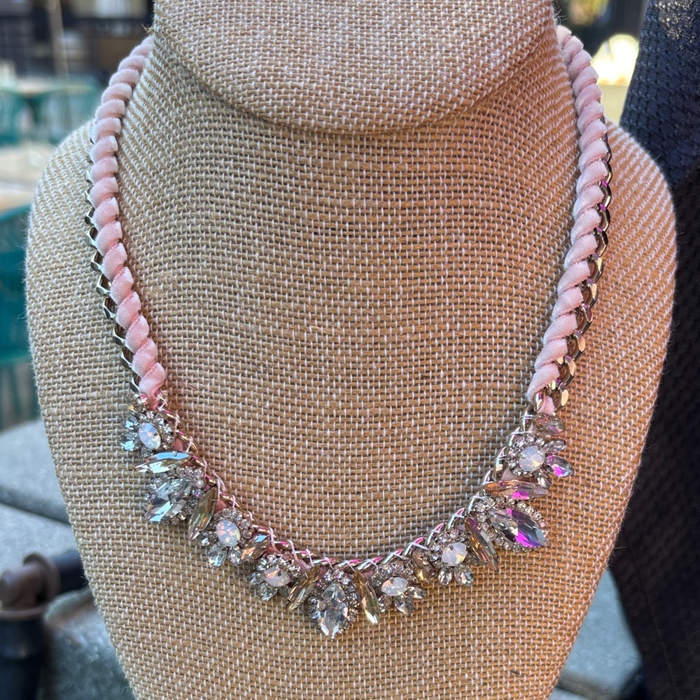Chloe + Isabel Jolie‎ Collar Crystal With Velvet Necklace
